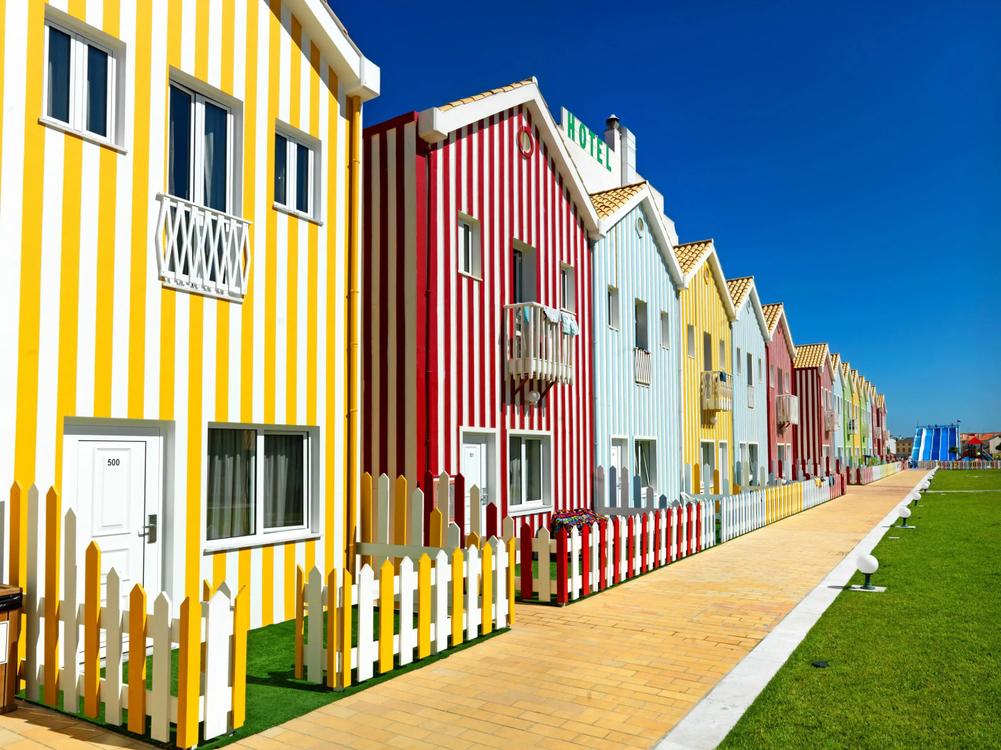 Отель Cristal Praia Resort & Spa