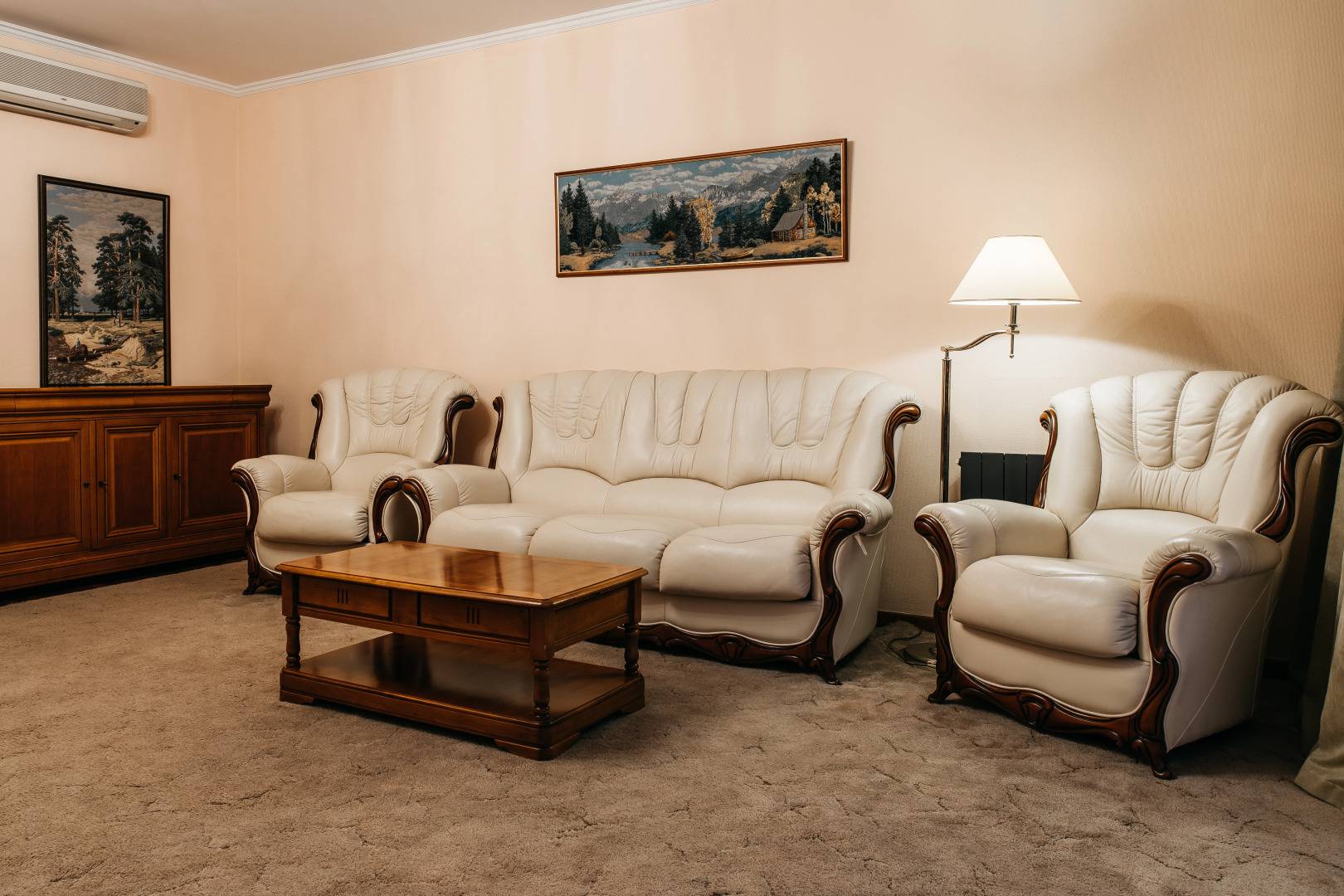 Отель Центр Отдыха Притомье