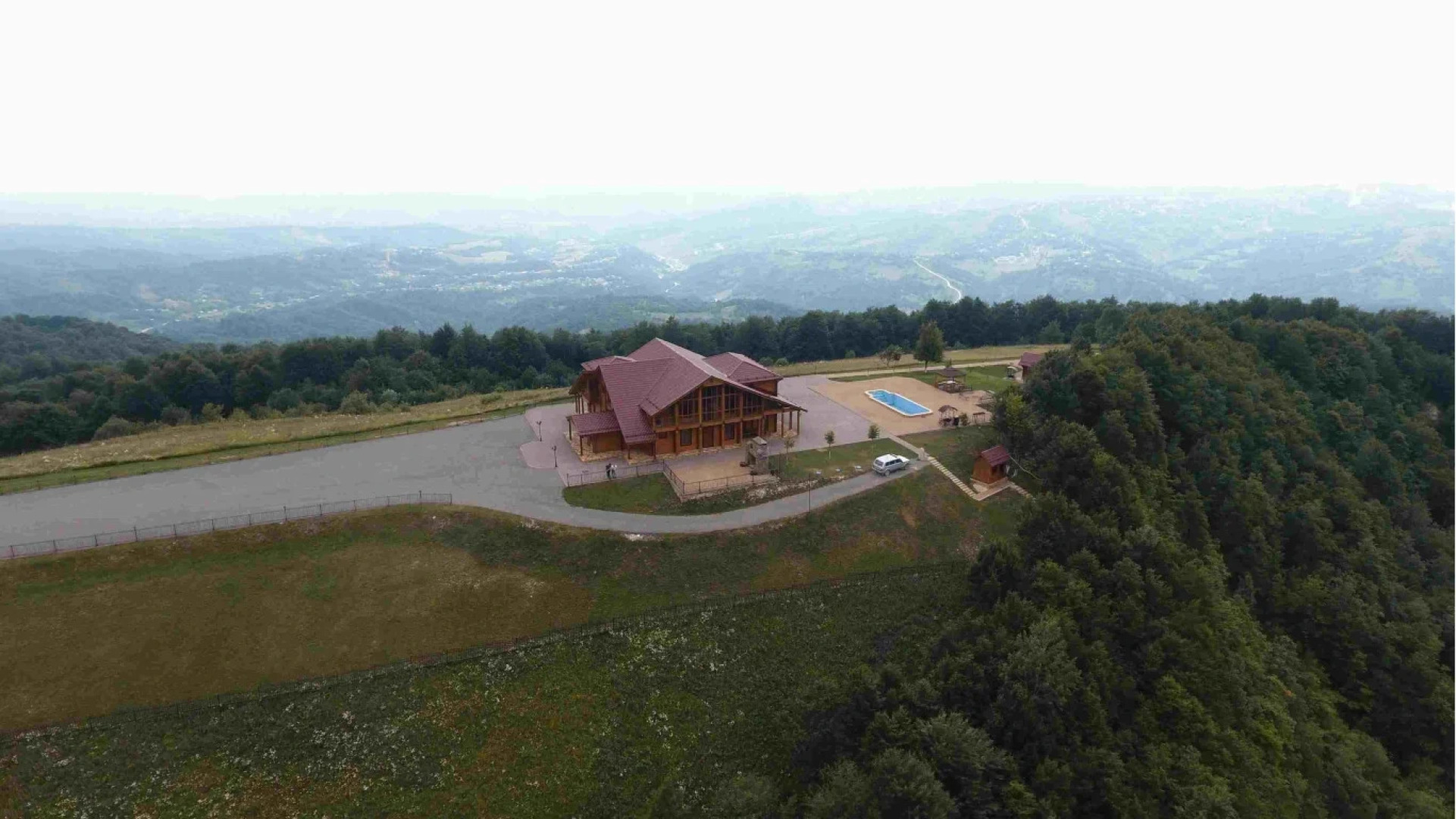 Вилла Беной Тревел-Ашане