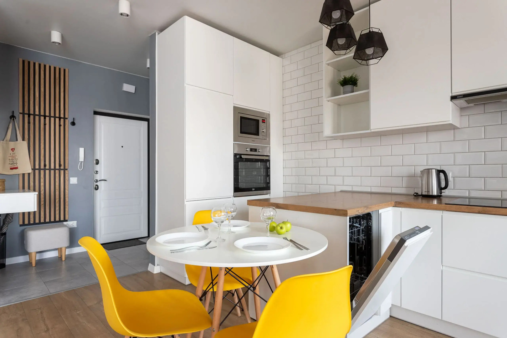 Апартаменты Suffix на Набережной Баграмяна