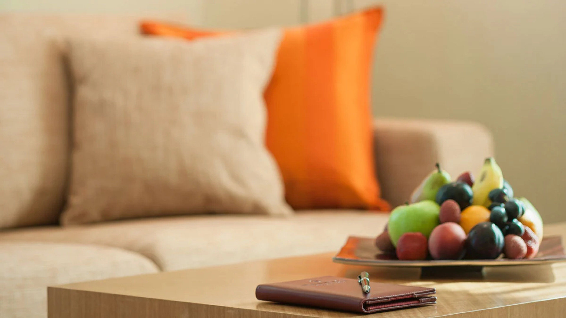 Carlton Downtown Hotel