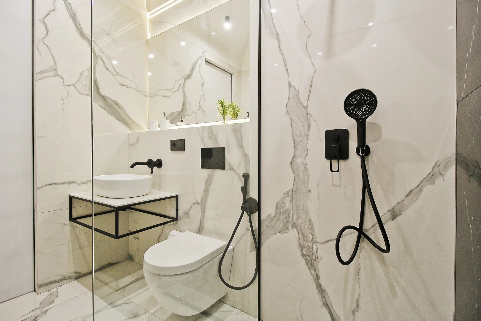 Квартира на Космонавта Леонова 47