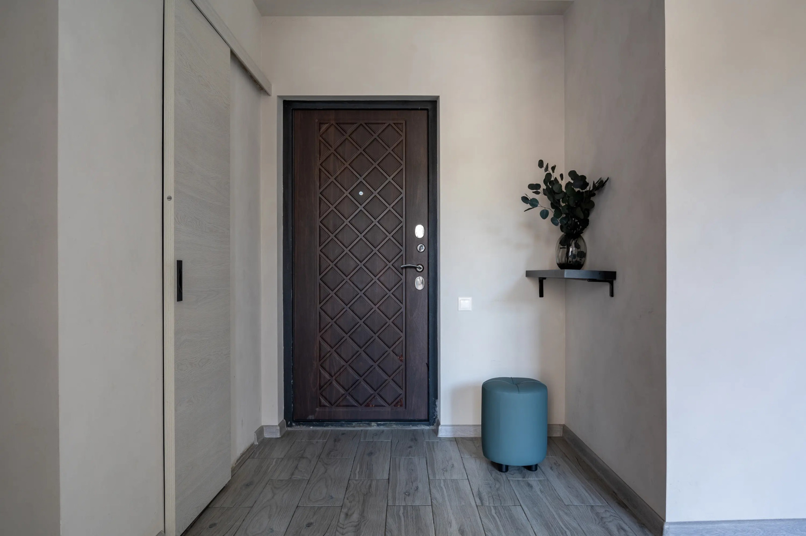 Квартира уютная возле горной реки. Кватро 28