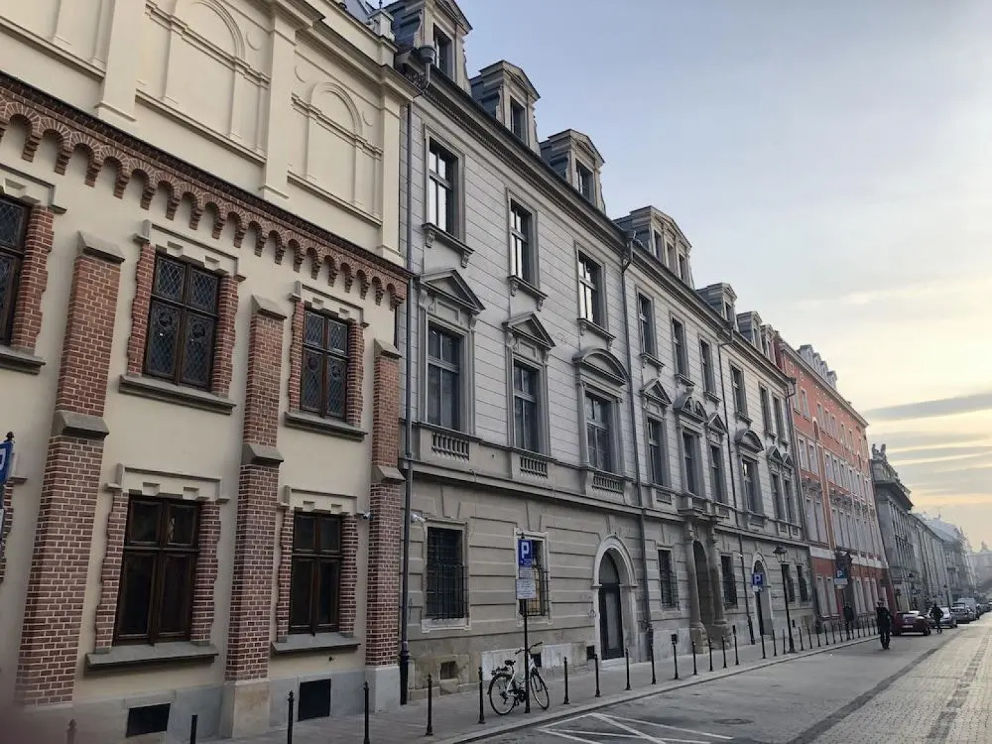 Отель H15 Luxury Palace