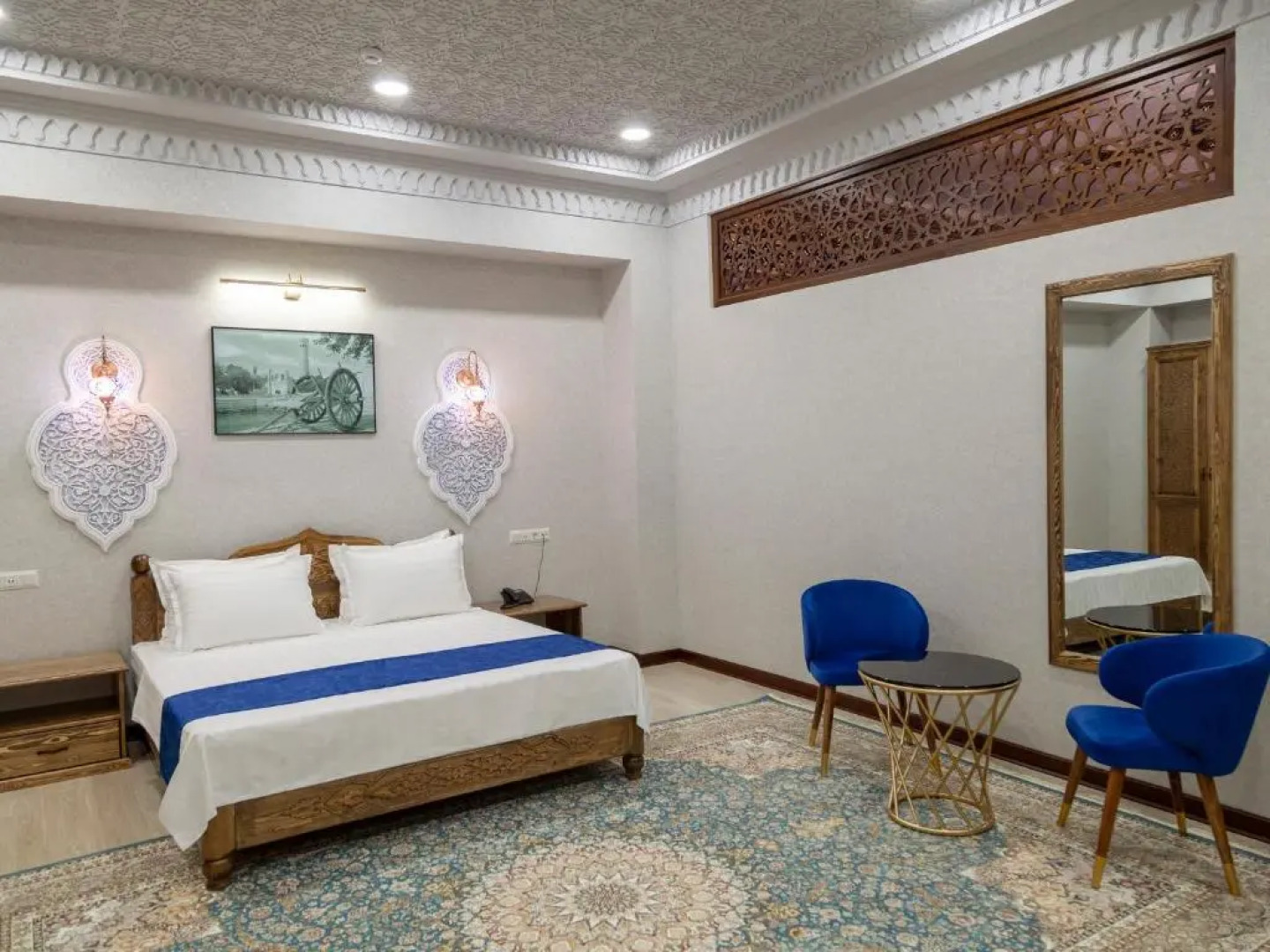 Отель Paradise Plaza Luxury