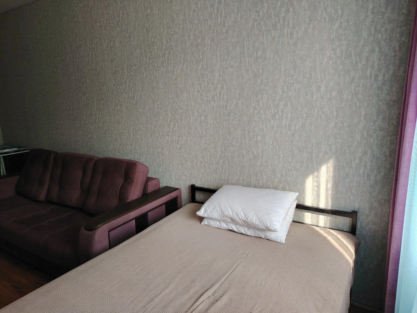 Квартира Трехкомнатная на Коммунистическом 35