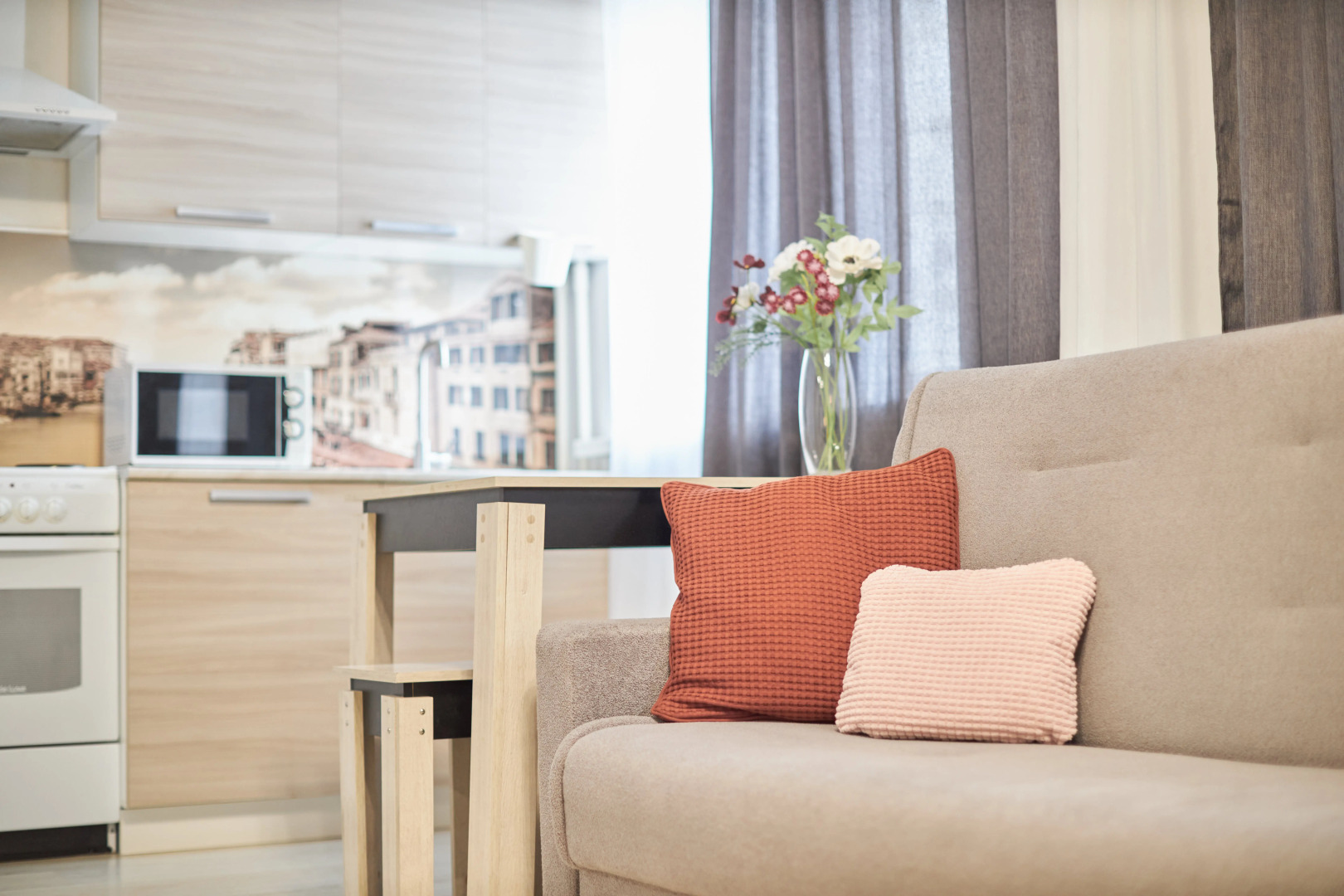 Апартаменты Санфировой 99