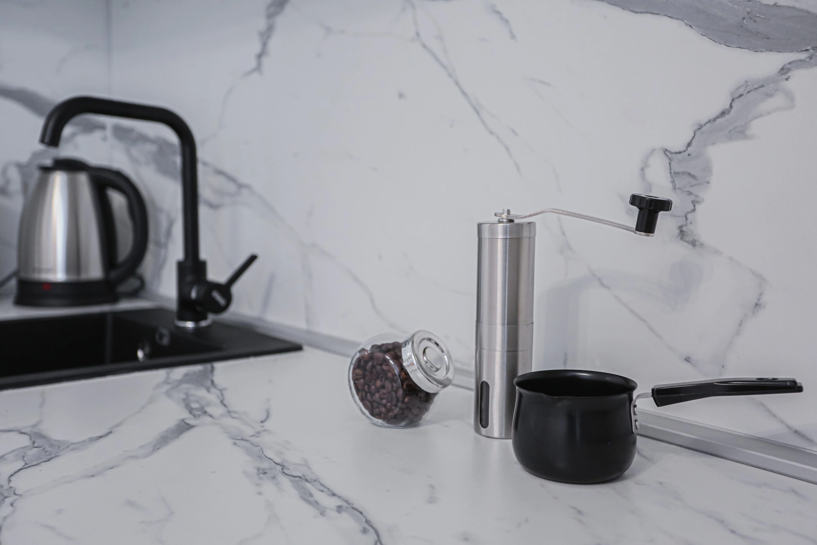 Апартаменты SunSet Радионова 202