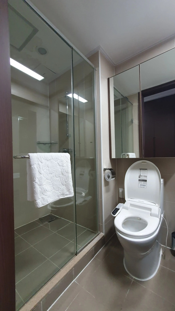 Апартаменты Luxury возле посольства США 19эт. 2х комн.кв с шикарным видом на Мечеть Хазрет Султан