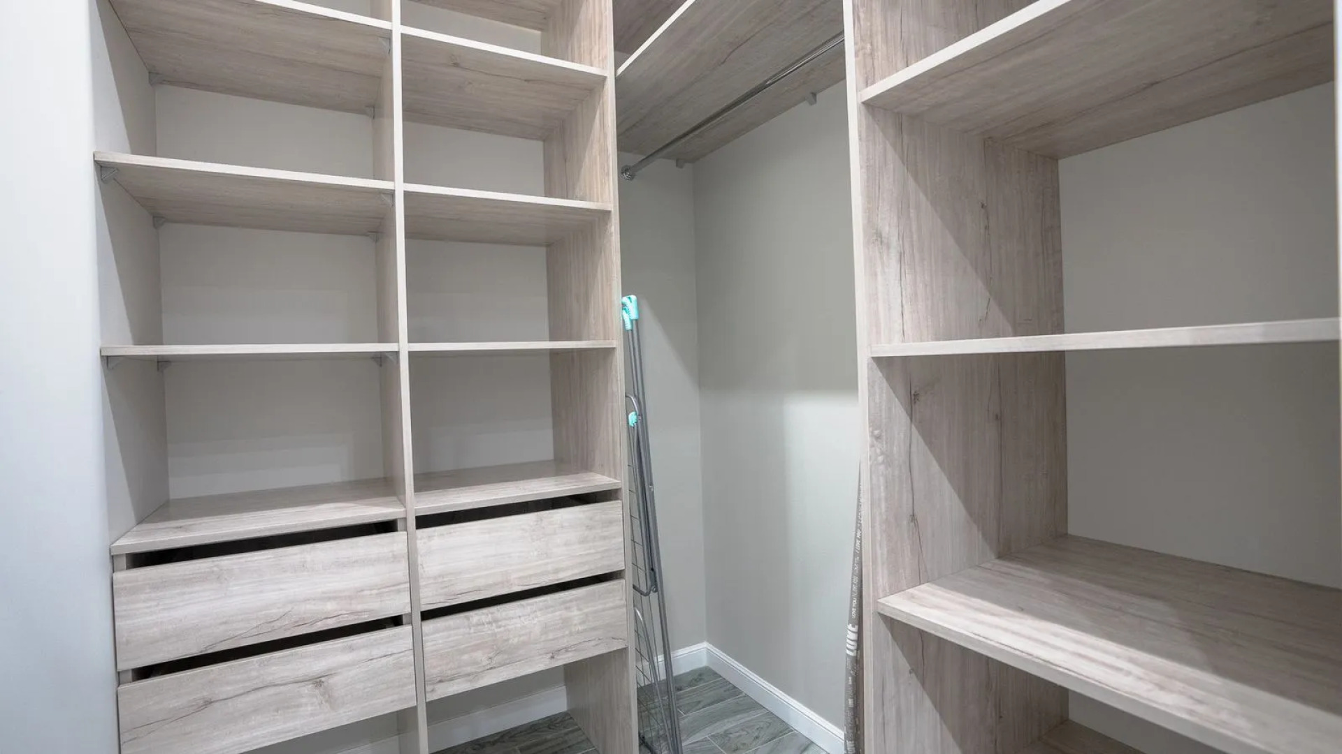 Апартаменты  АВС на улице Октябрьская