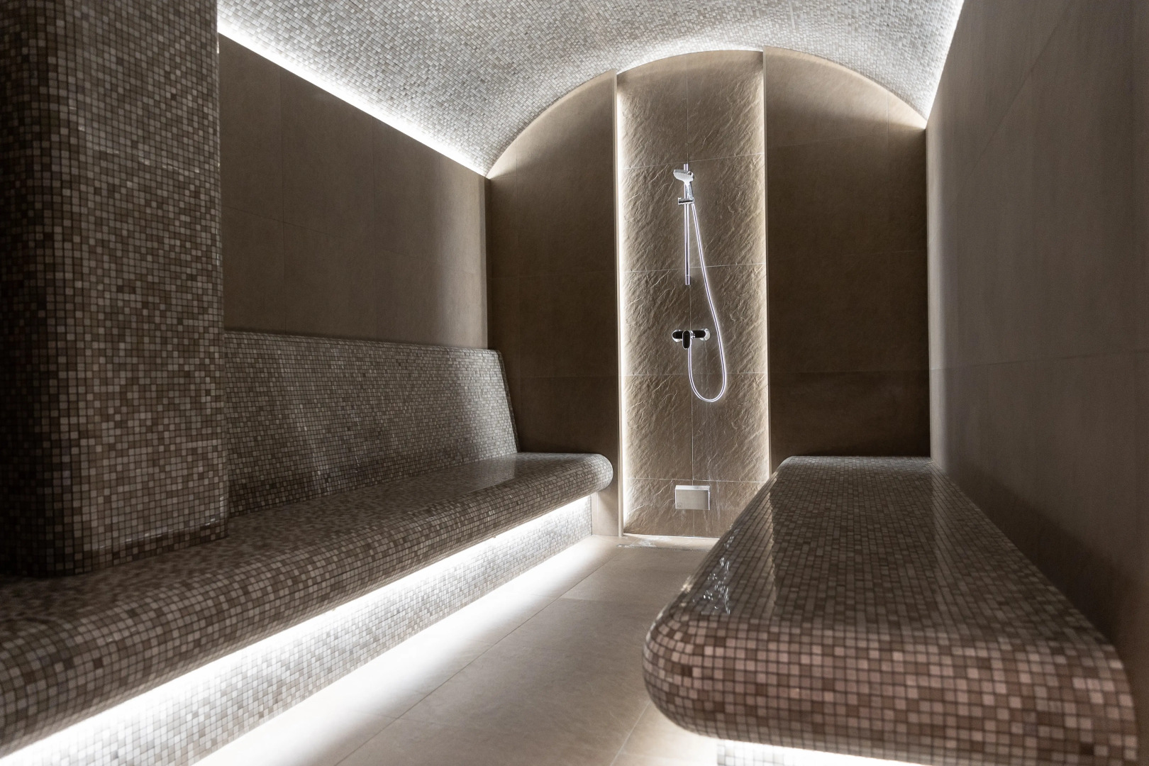 Отель Ambar House