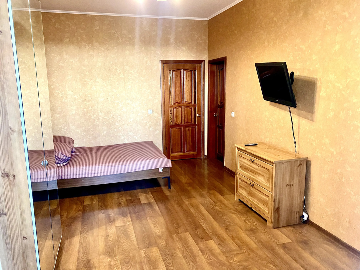 Апартаменты Top House Студеная 68А 1