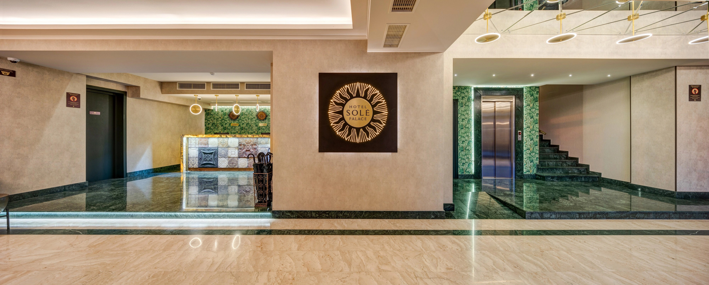 Отель Sole Palace