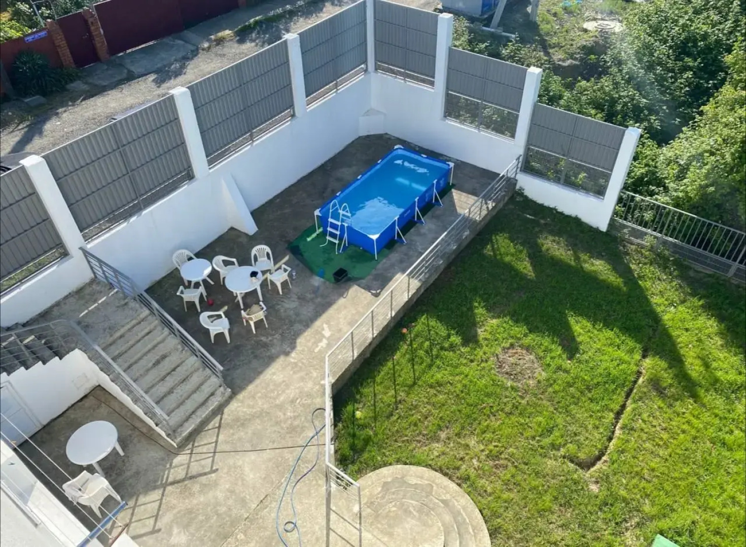 Belye Rosy Guest House