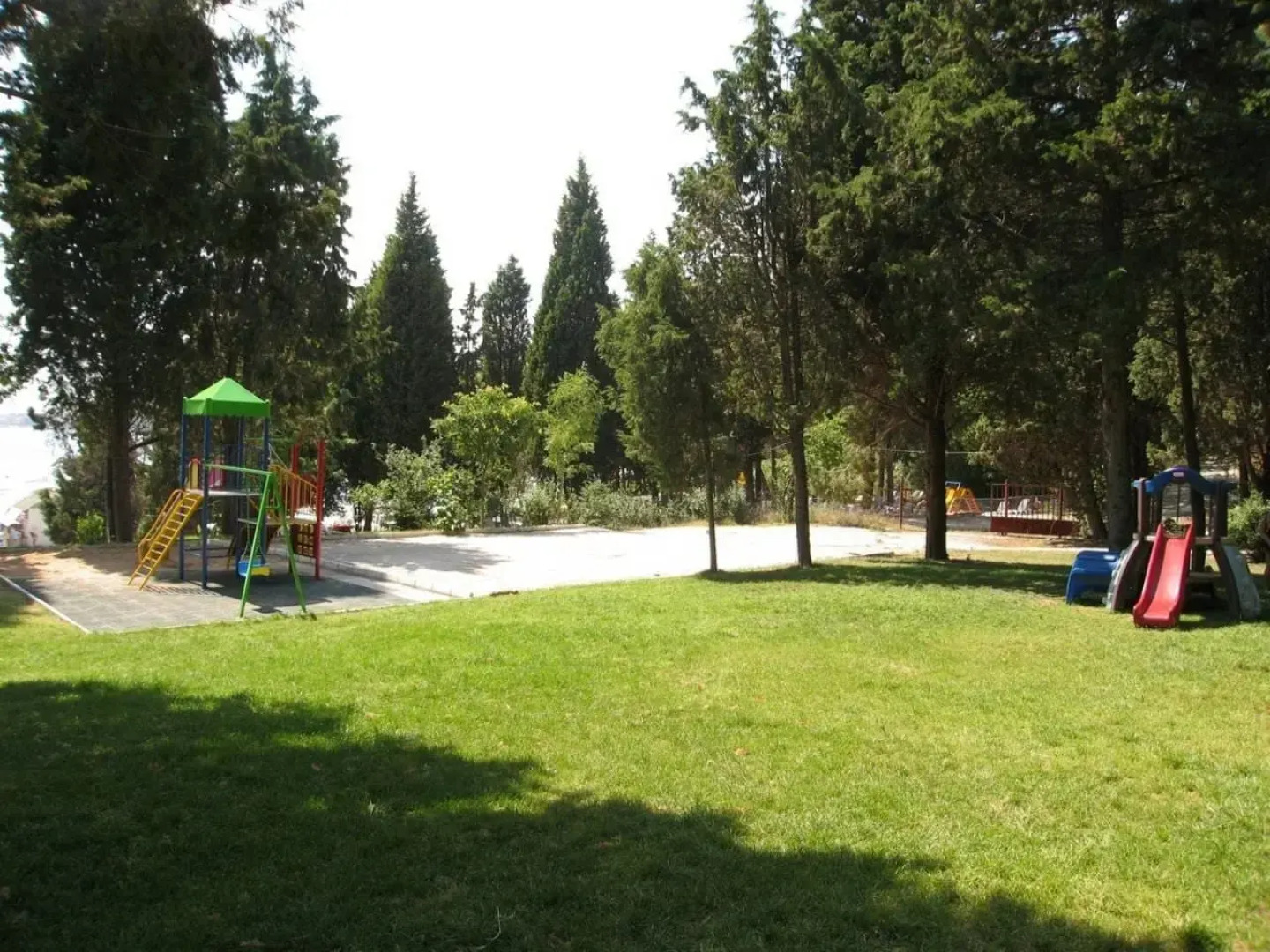 Апартаменты Rich Beach AT