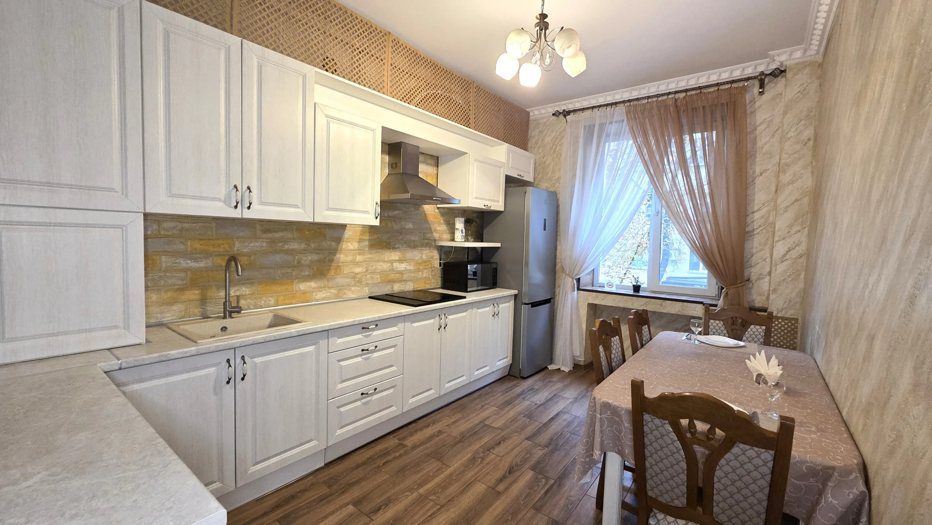 Апартаменты PaulMarie Апартаменты на пр Ленина 49