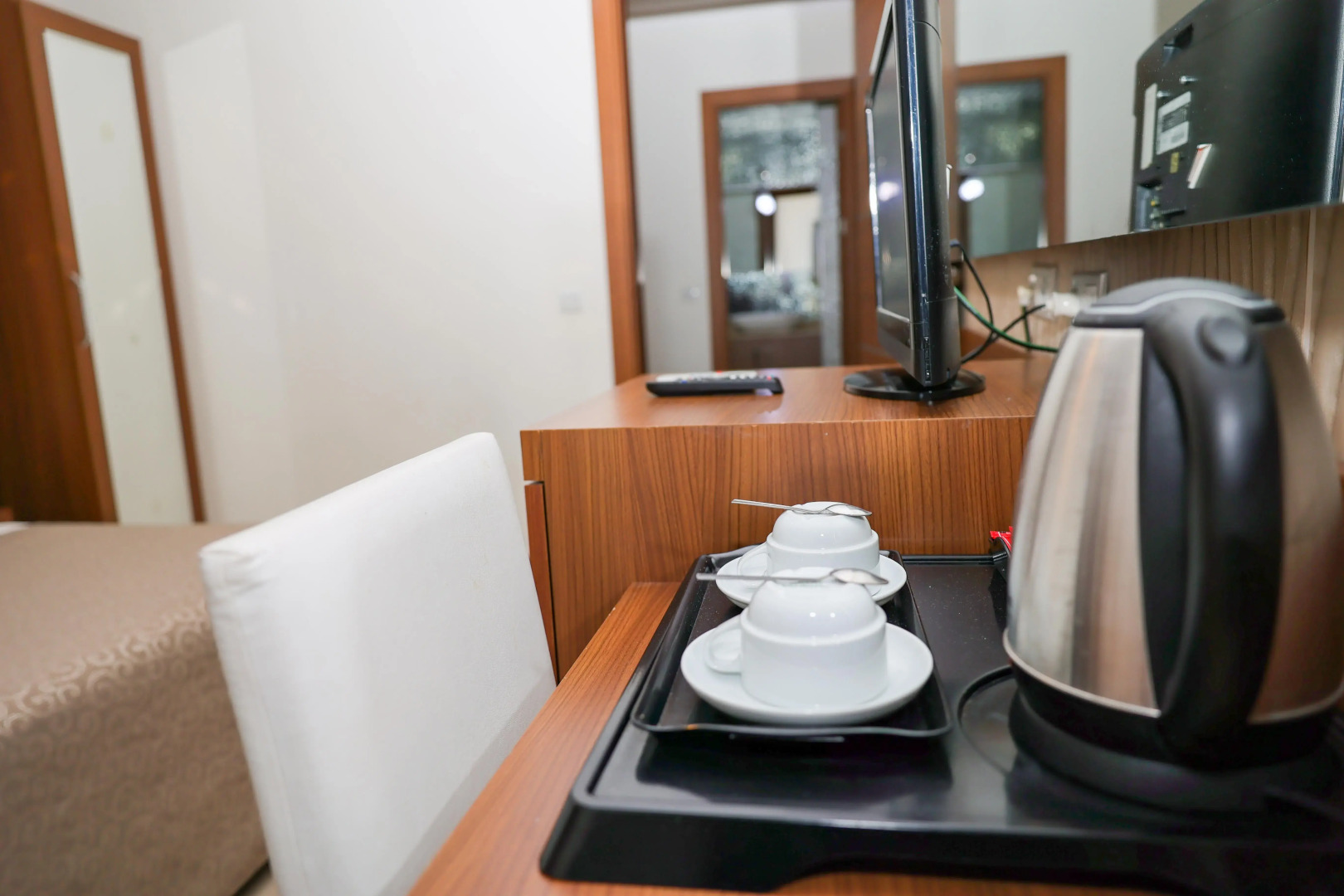 Отель The Corner Park