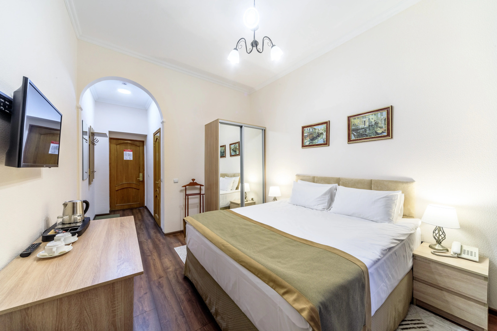 Гостиница Лось