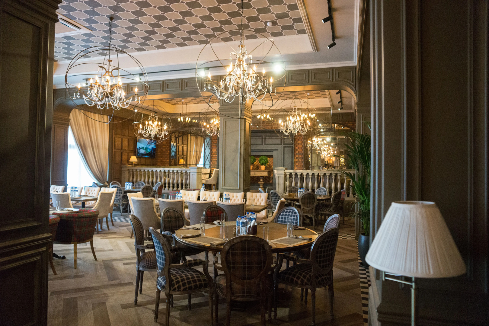 Отель Гермес