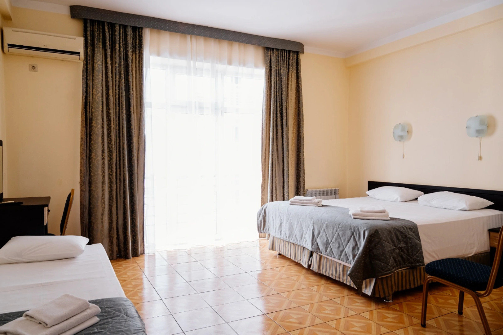 Отель Мандарин