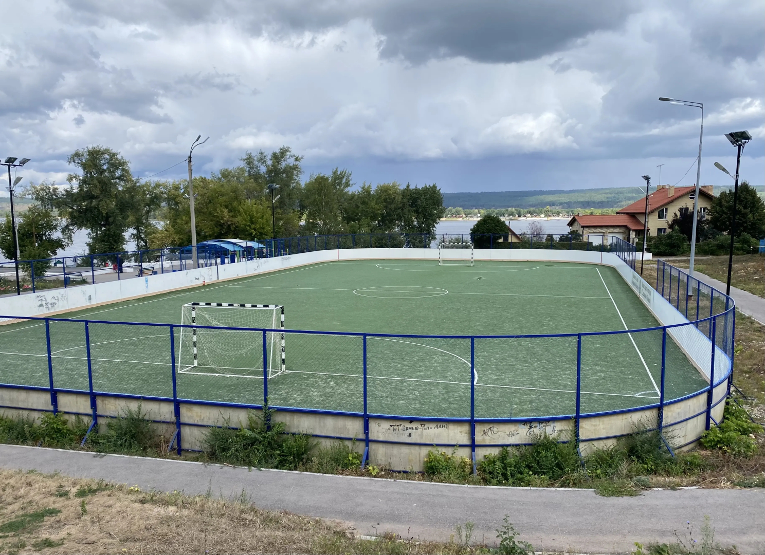 Частный дом в коттеджном поселке Зольное Вилладж на берегу Волги