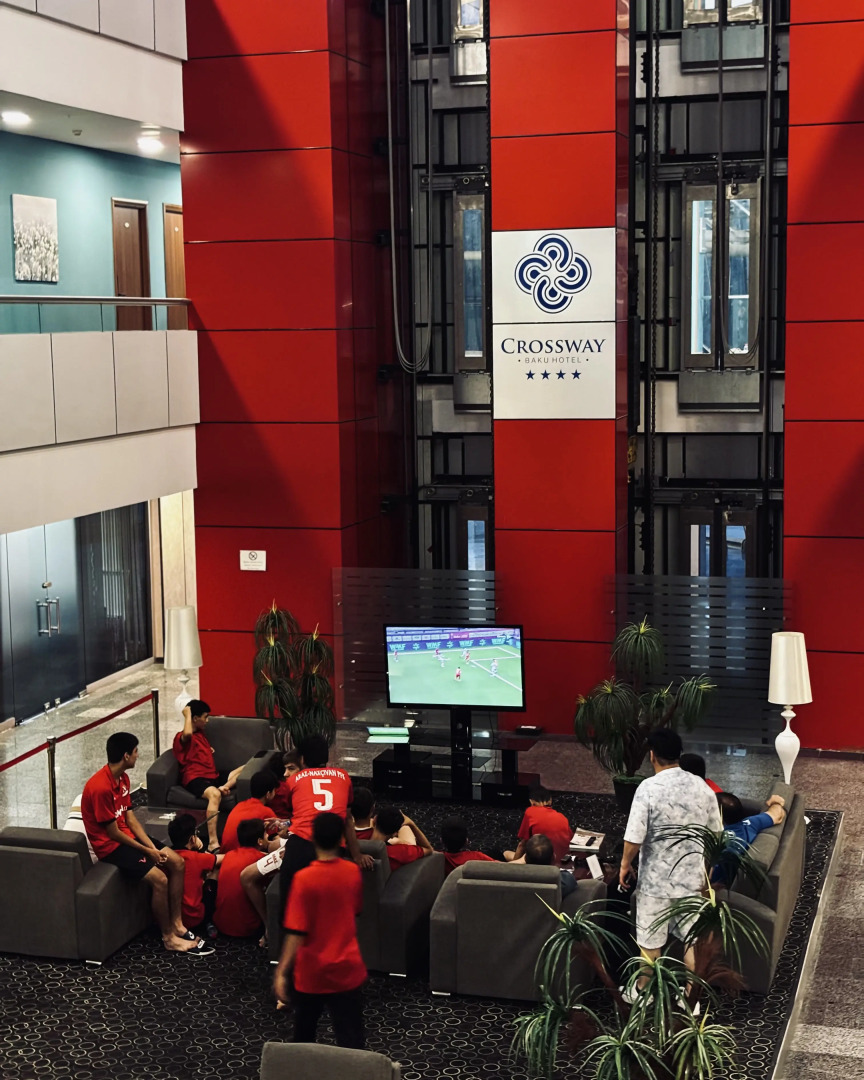 Отель Crossway Baku