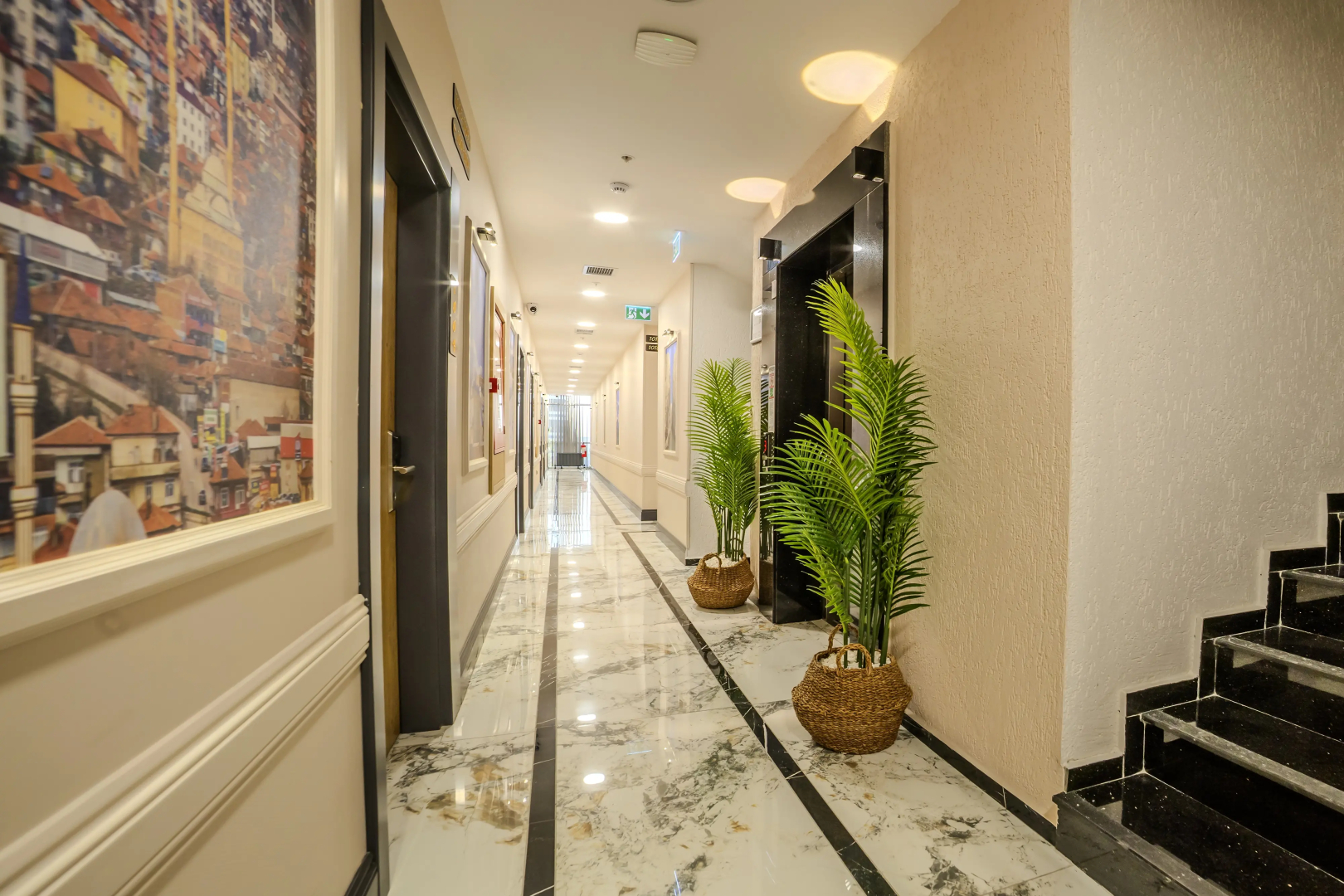 Bulton Hotel Airport