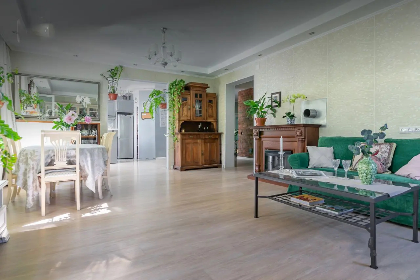 Частный дом 8-к 250 м²