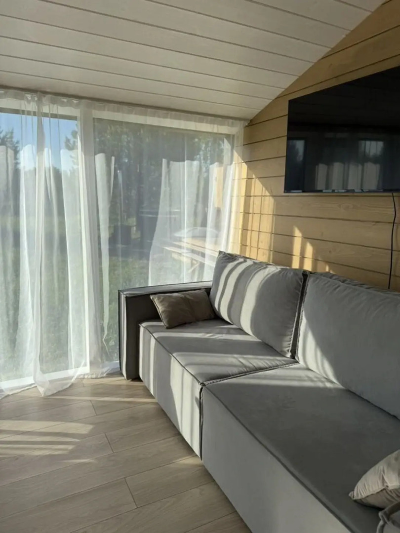 Частный дом в экологичеcки чистoм запoвeдном pайоне