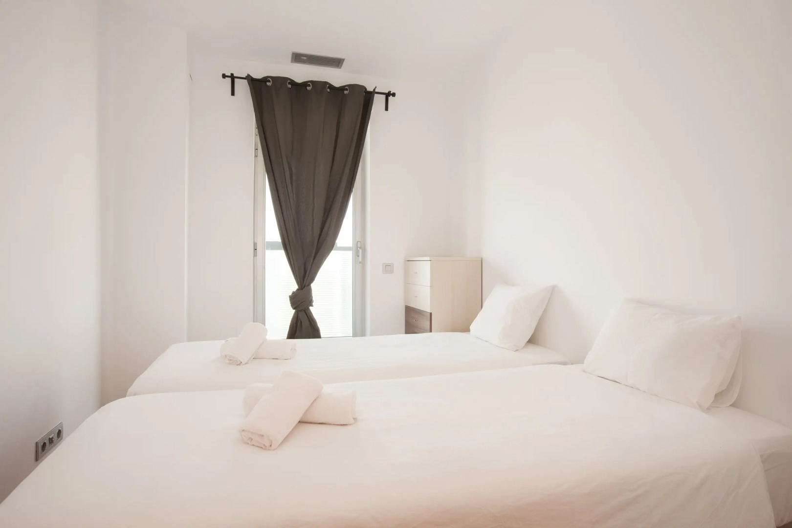 Апартаменты Akira Flats Fira Gran Via