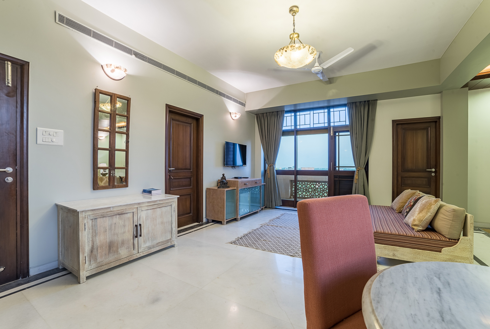 Отель The Almond Tree