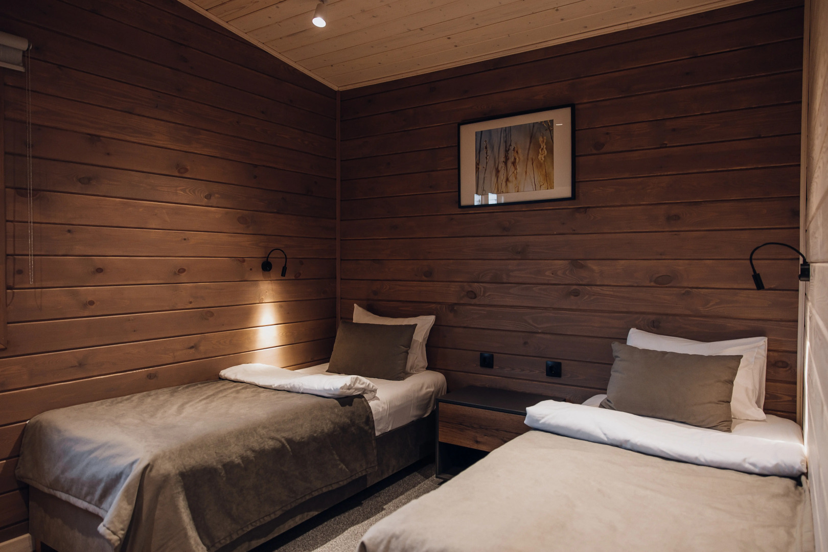 Отель Негород