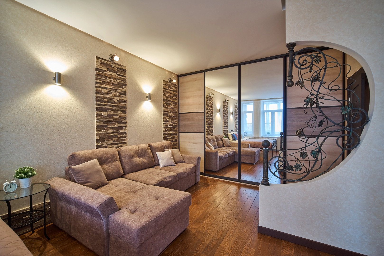 Апартаменты Люкс 2-комн. Coffee & Wine