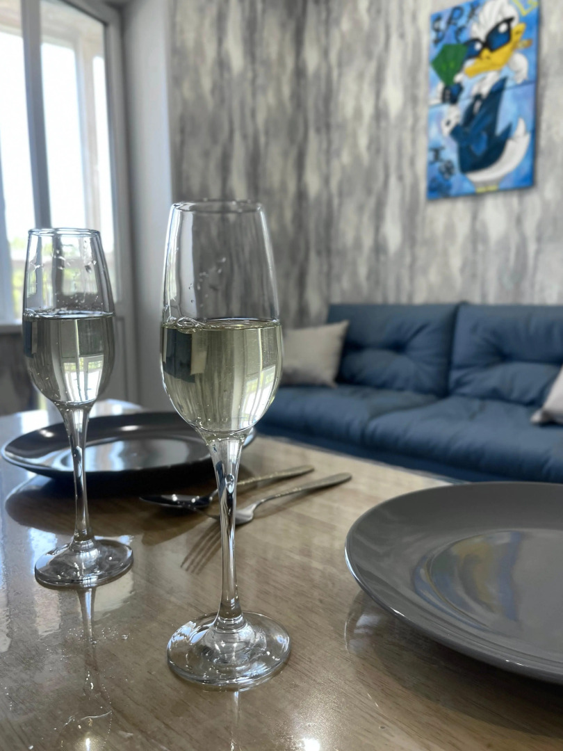 Квартира Новострой! Большая лоджия! Вид на лес и море!