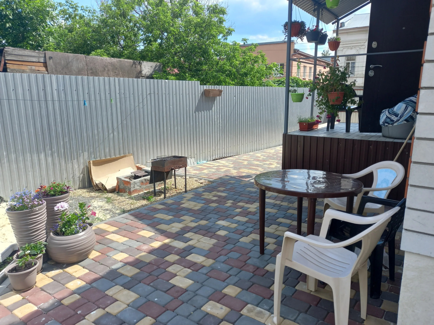 Двухэтажный частный дом на Герасимова