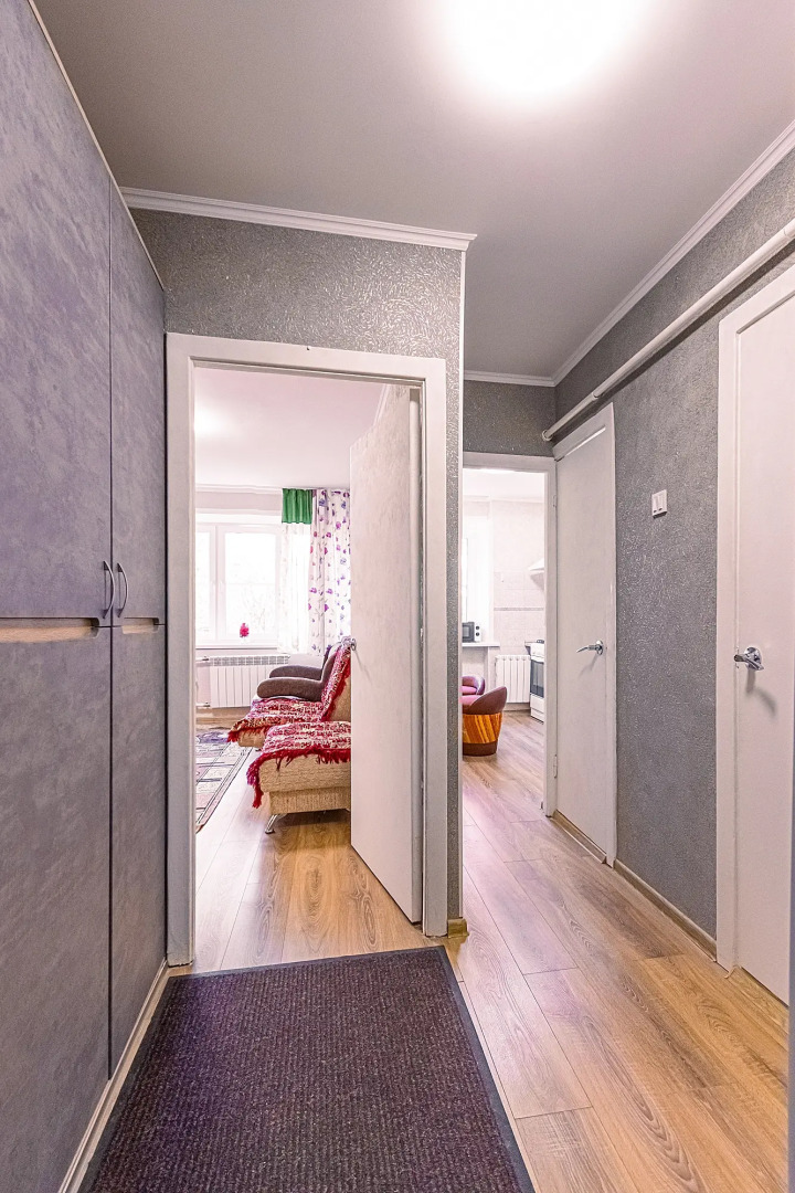 Квартира на Максима Горького 1