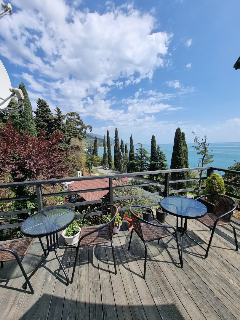 Отель Ривер