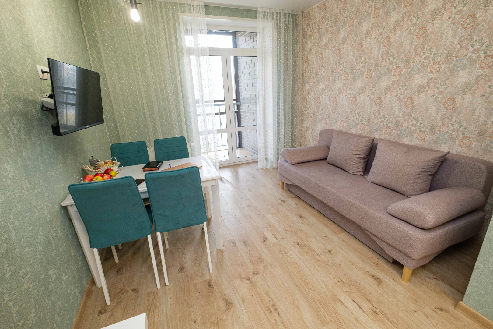 Квартира Кирова 98