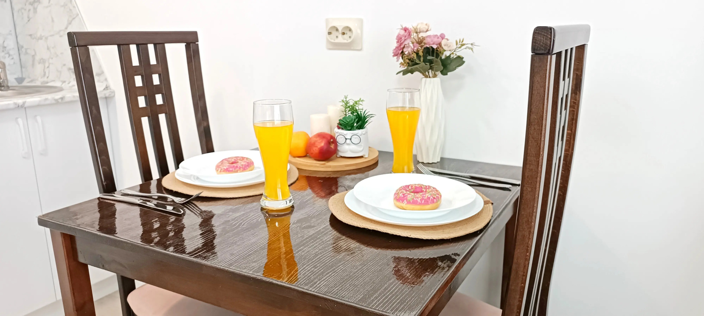 Апартаменты 100 Ночей на Комсомольском 122Г