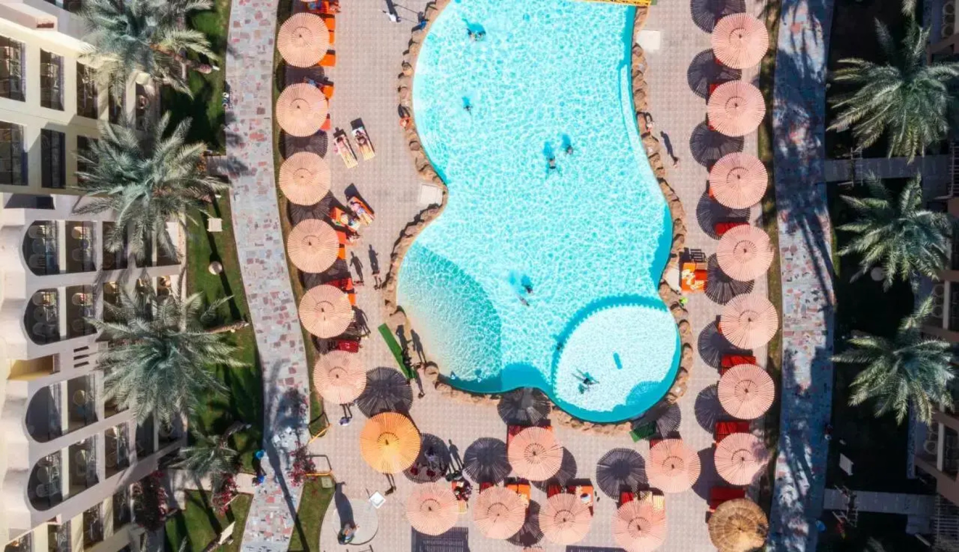 El Karma Aqua Beach Resort