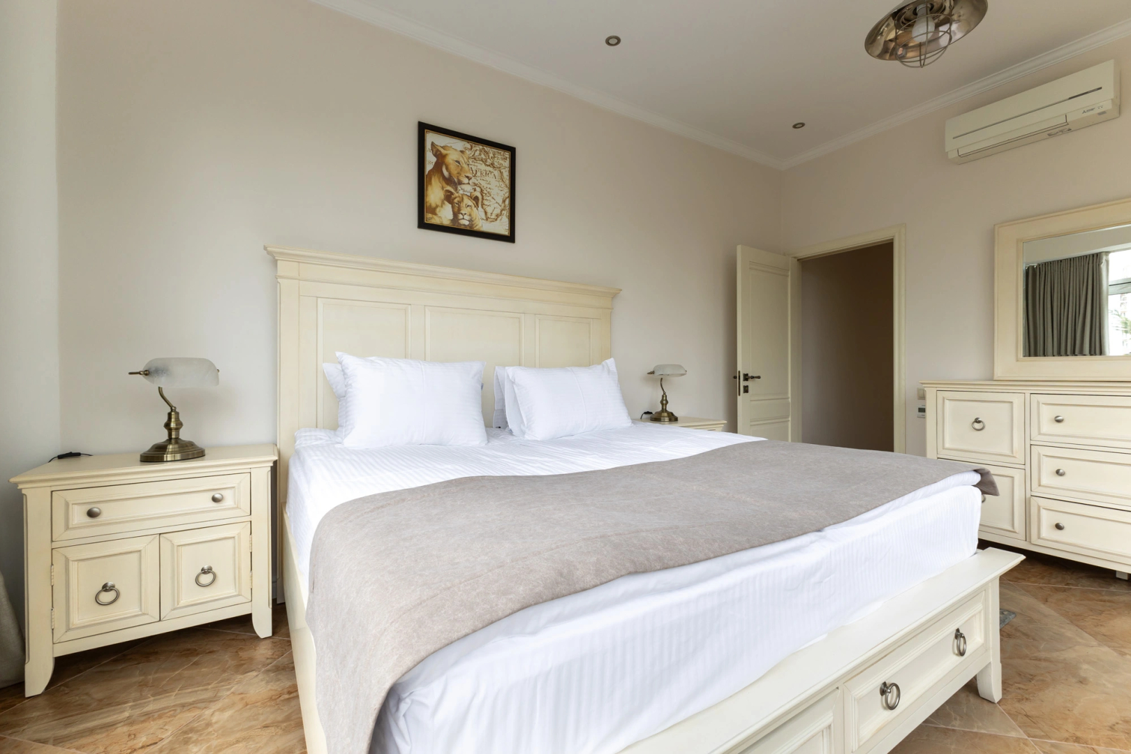 Апартаменты Барселона-Парк 17