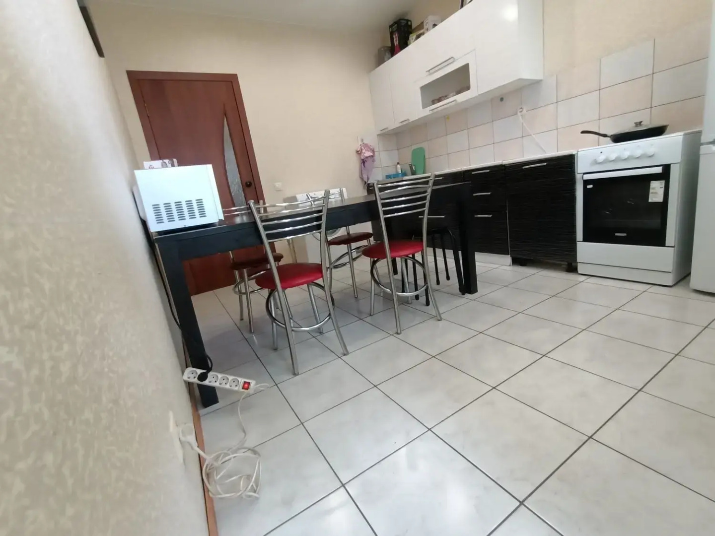 Квартира Серова 51/11