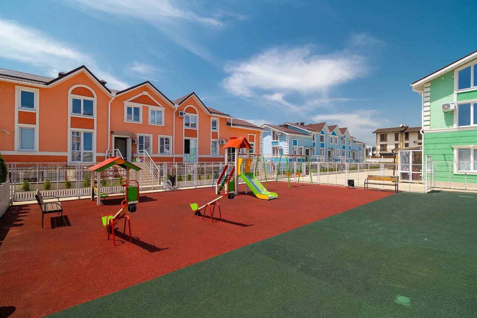 Апартаменты с круглогодичным бассейном и прекрасным видом