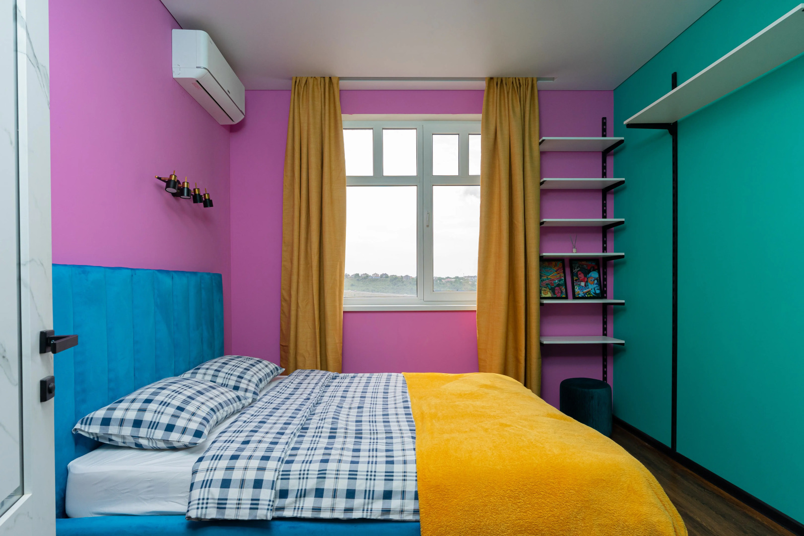 Квартира ЛЮКС Посуточно в ЖК Жигулина Роща