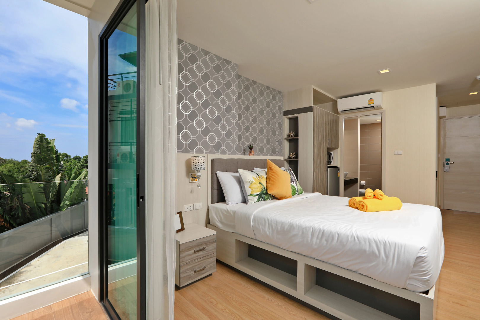 Апартаменты SPL-101 Кондоминиум 1 Спальня рядом с Пляжем Ката Бассейн на Крыше и Фитнес-зал