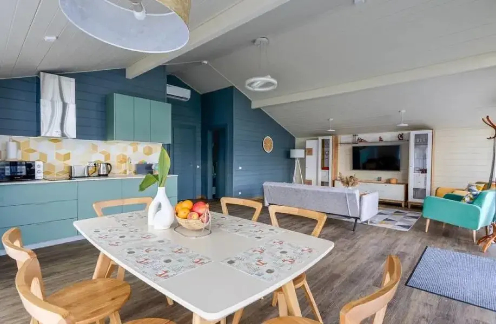 Глэмпинг Бунин Ручей