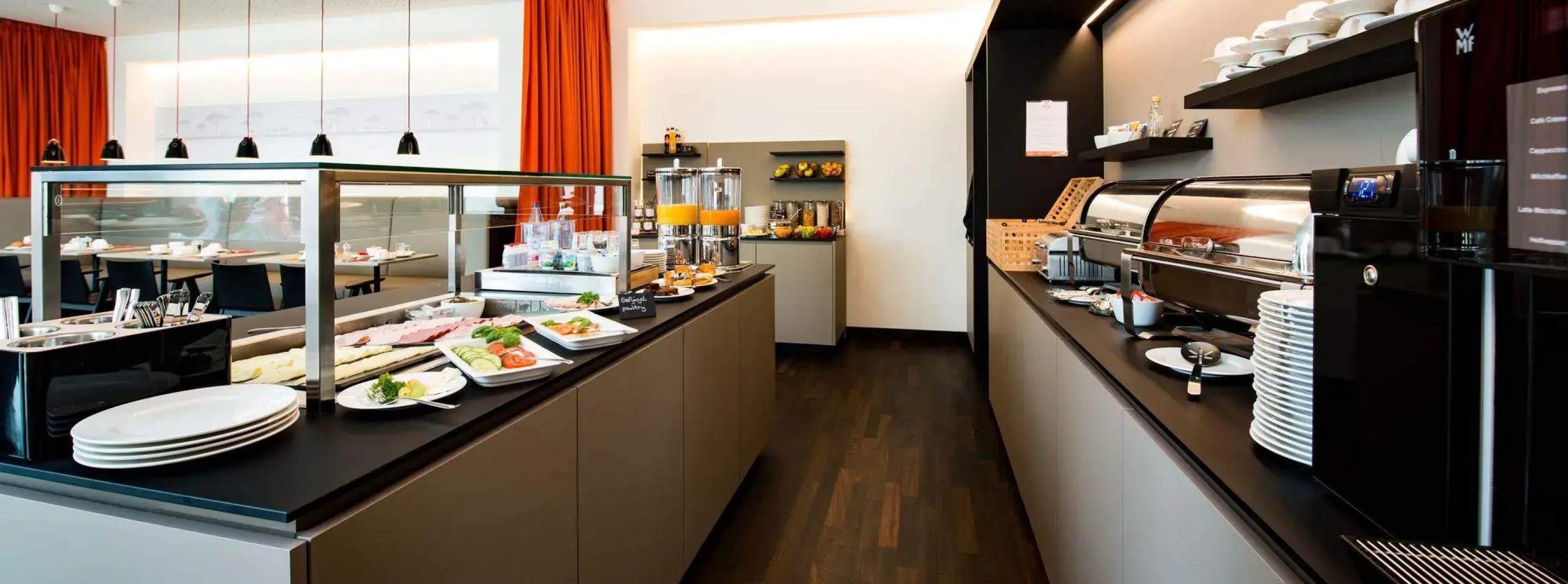 Отель SevenDays BoardingHouse