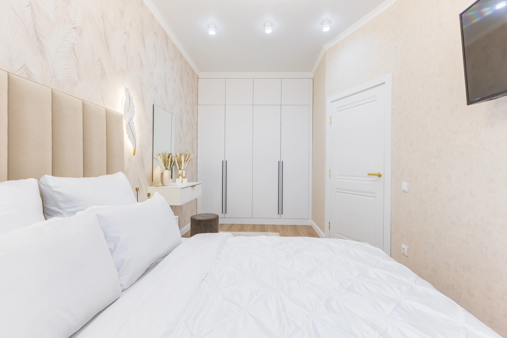 Квартира на Алексея Козина 9