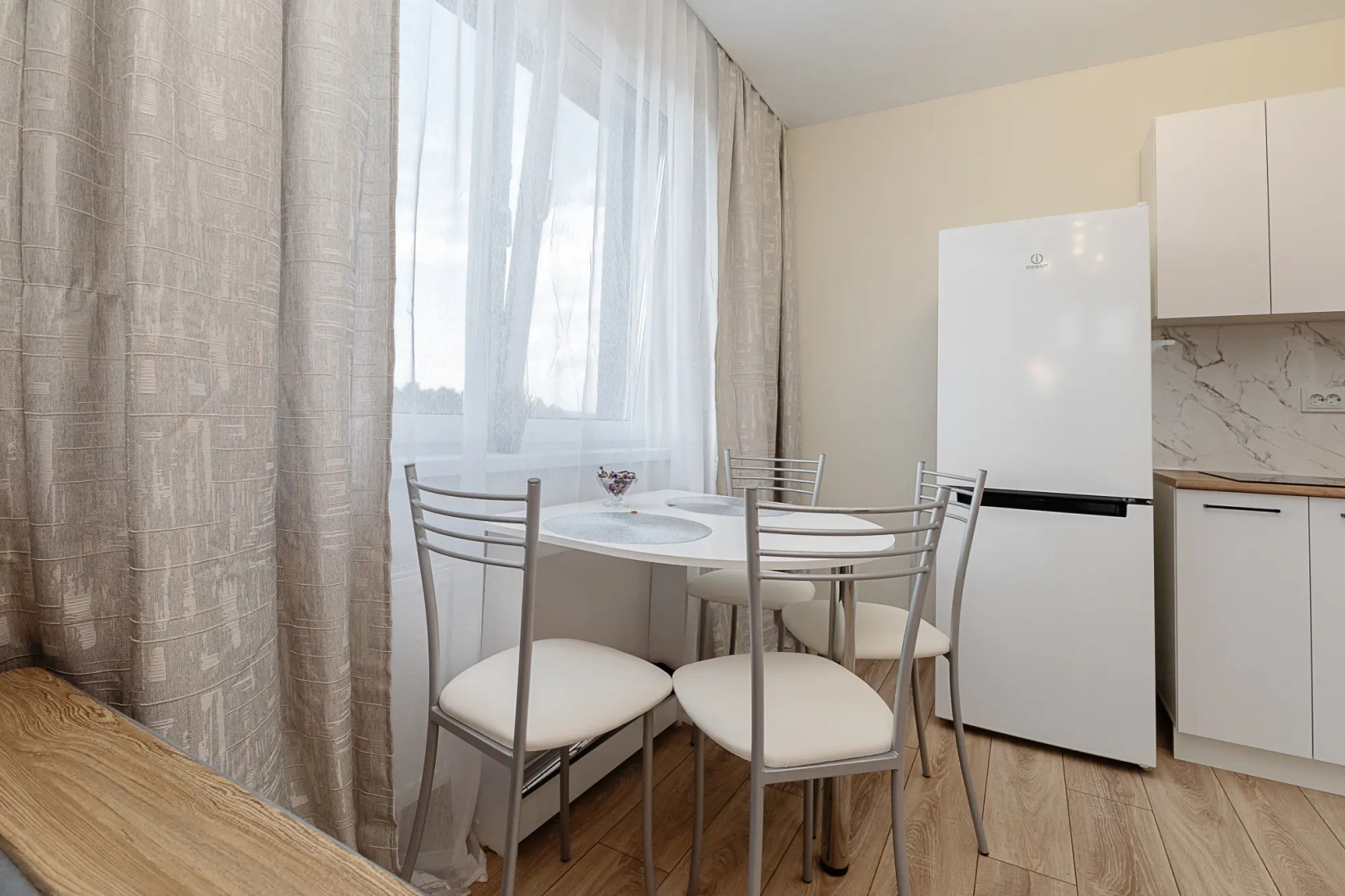 Квартира Солнечная возле парка в центральном районе города