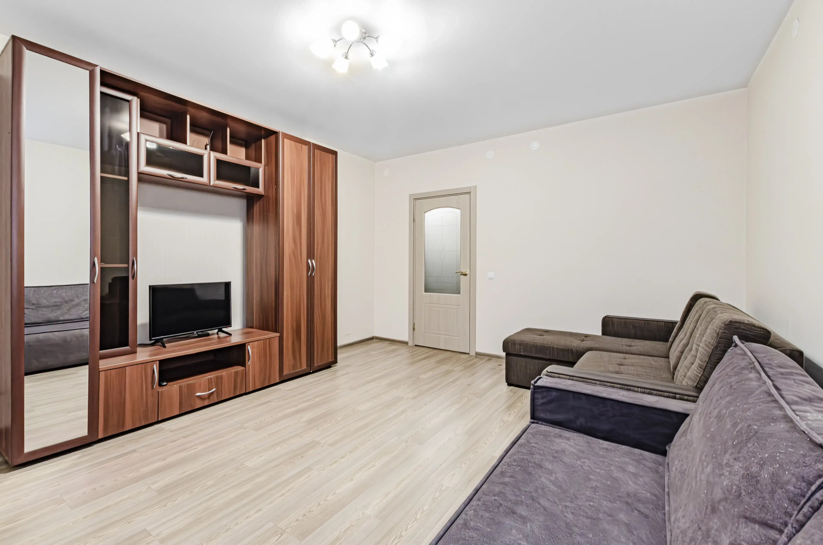 Квартира на Рауса Гареева 102 корпус 2